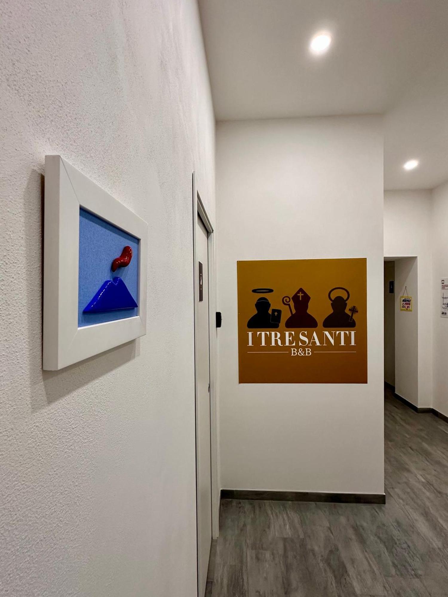 B&B I Tre Santi Neapel Exterior foto